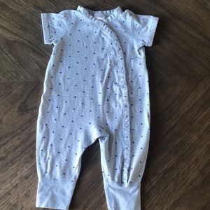 Hanna Andersson footless organic sleeper.